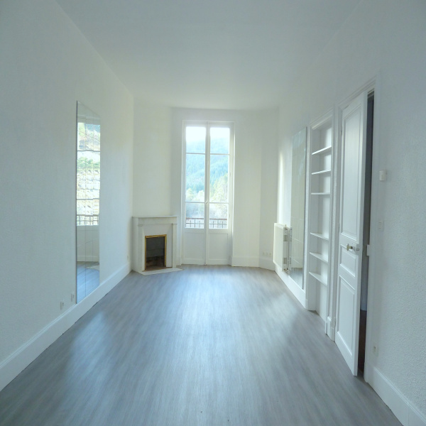 Offres de vente Appartement Chatelguyon 63140